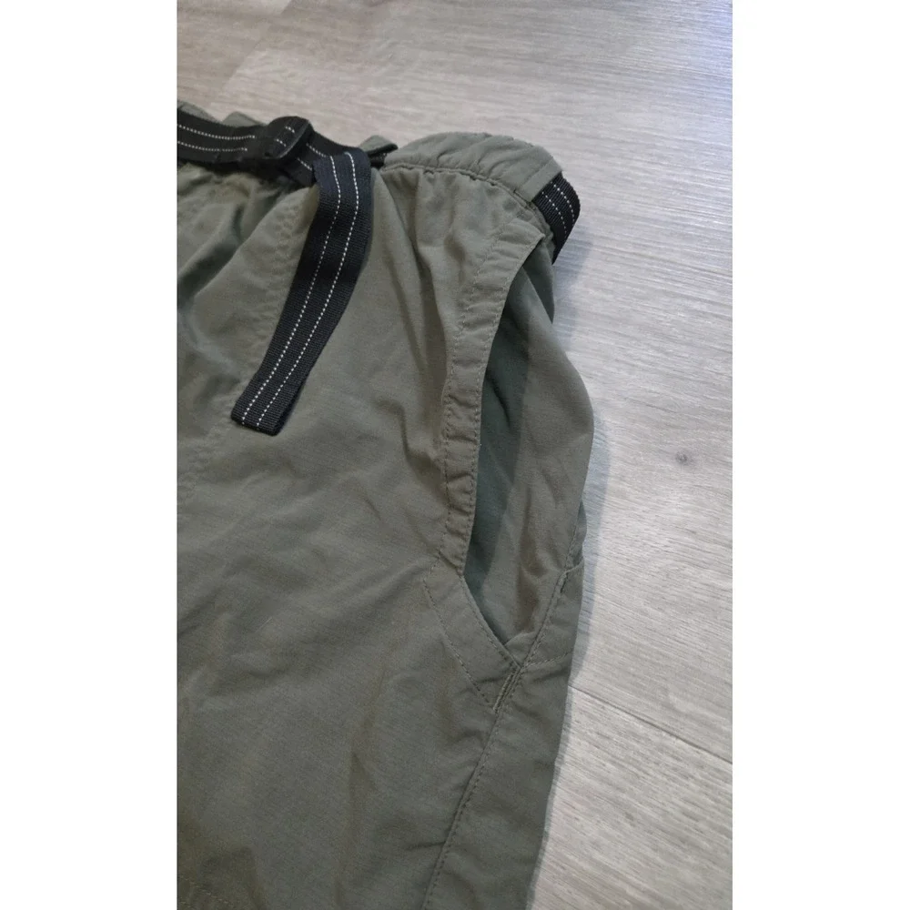 LL Bean Crest Shorts Men's Outdoor Hiking Olive Green Size XL Nylon